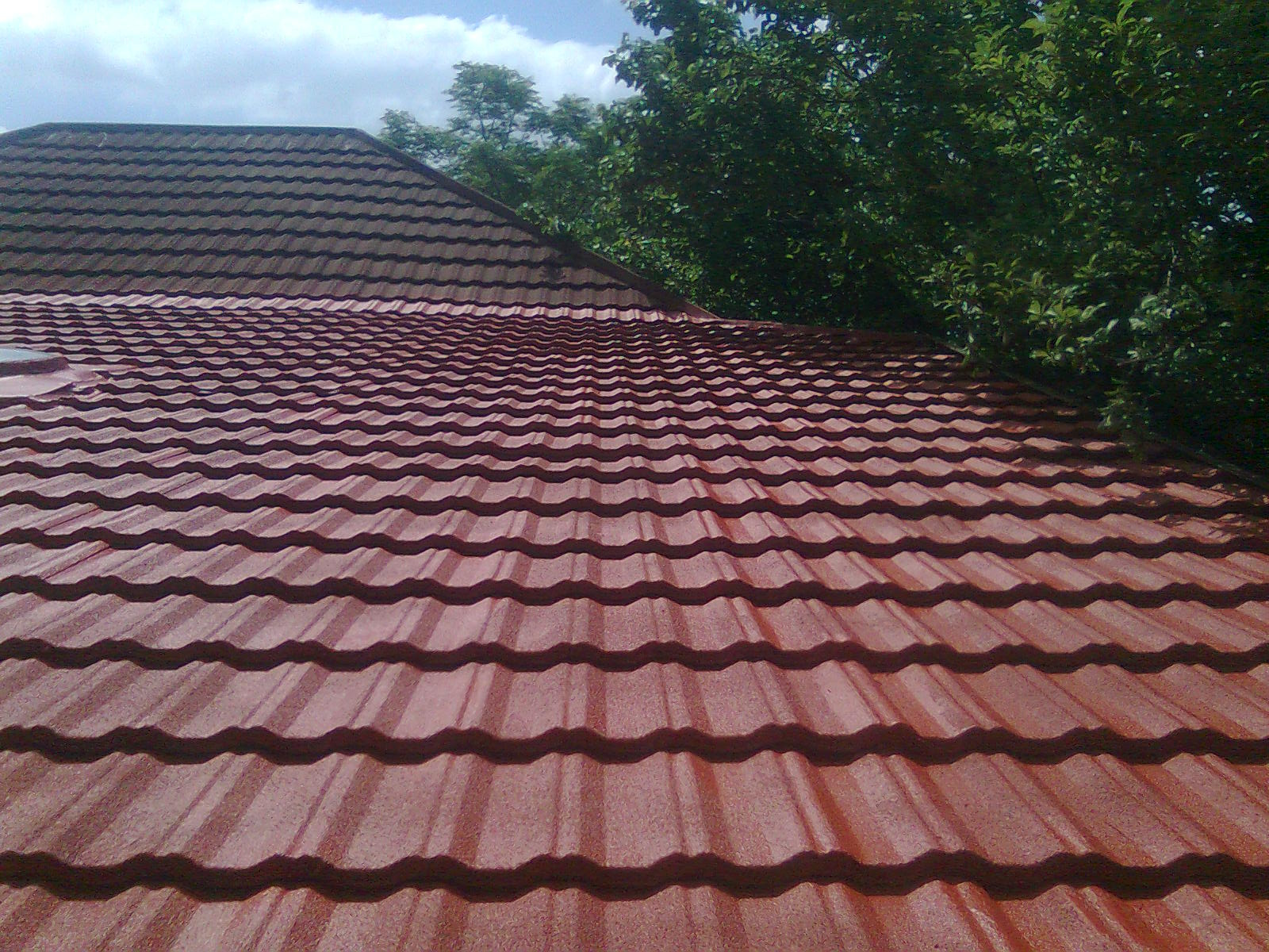 sealtek-roof-renew-on-tiles-01